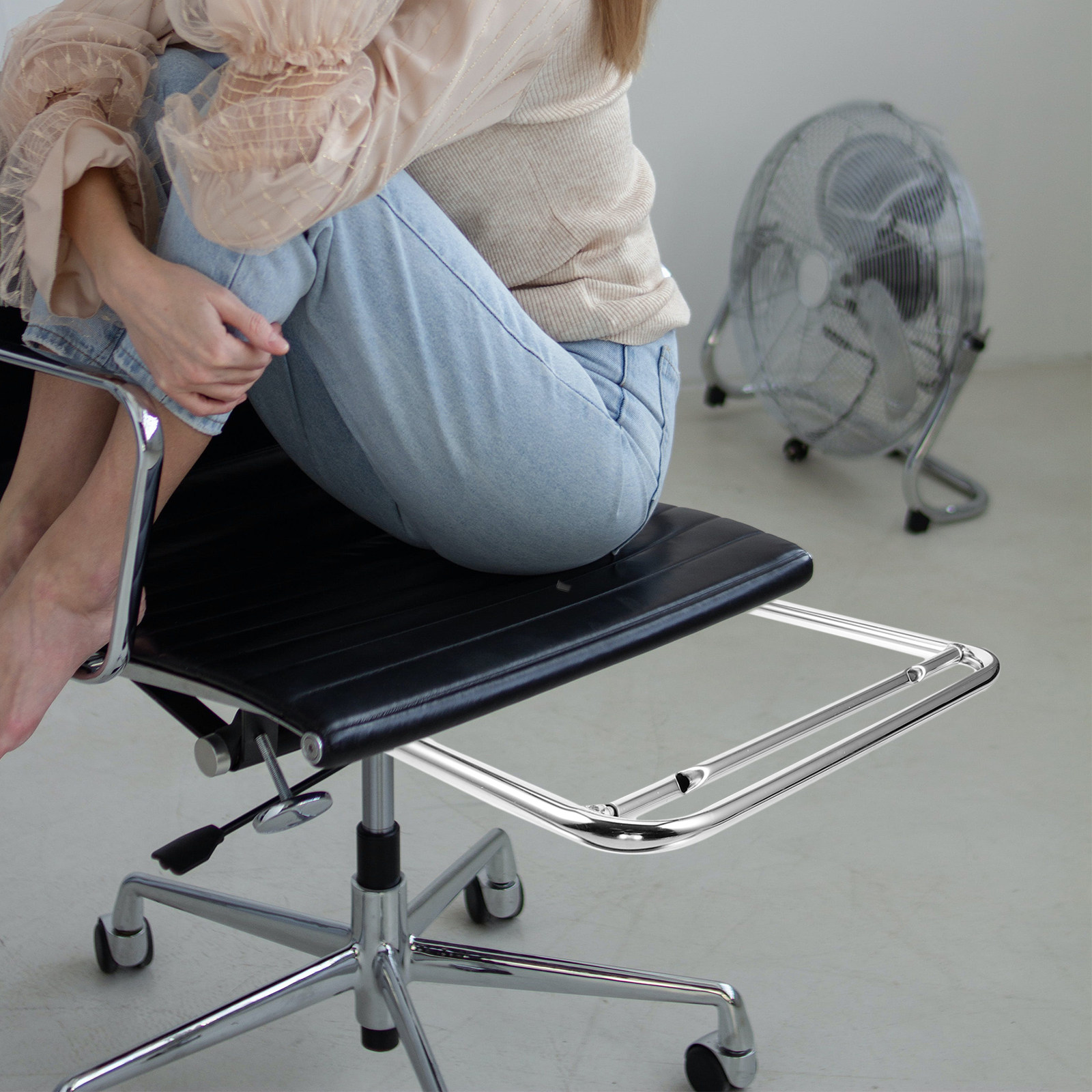 Fußstütze aus Edelstahl, Schre – Footrest Under Desk Bewertung und Preis